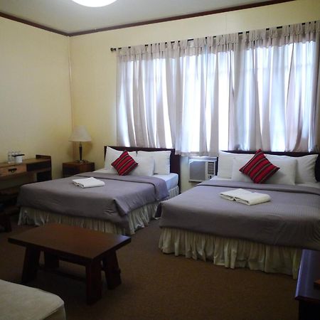 Mountain Lodge And Restaurant Baguio City Buitenkant foto
