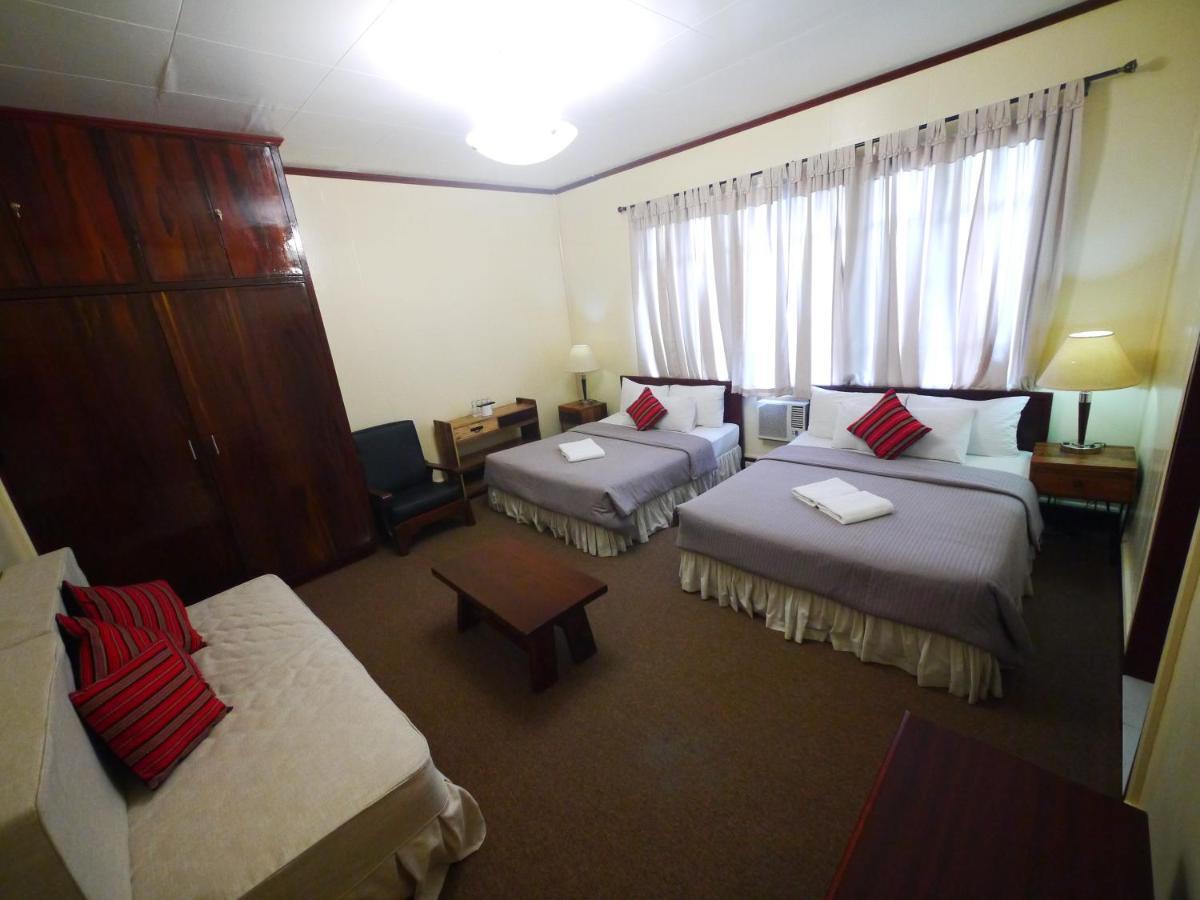 Mountain Lodge And Restaurant Baguio City Buitenkant foto